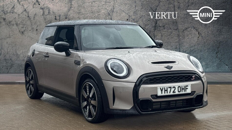 MINI Hatchback 2.0 Cooper S Exclusive 3dr Auto Petrol Hatchback